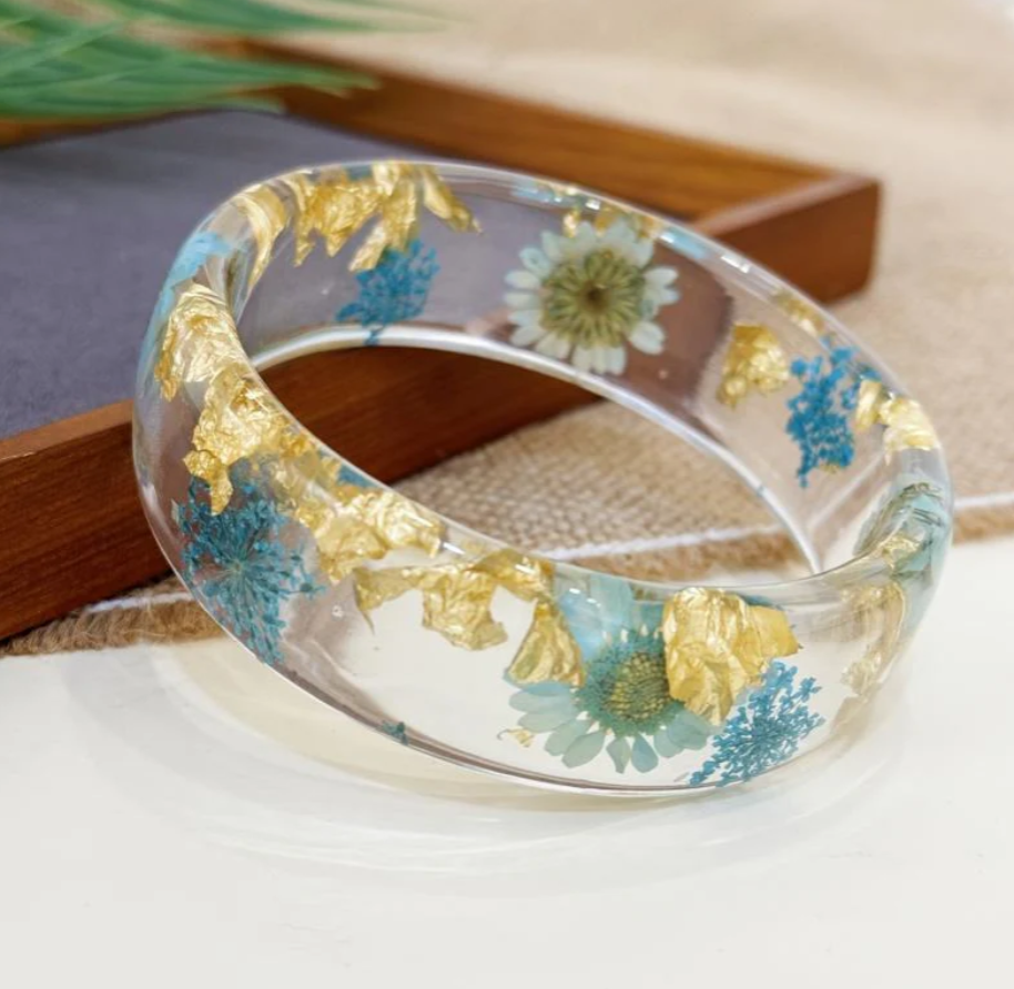 Boho Resin Bangle with Dried Flowers